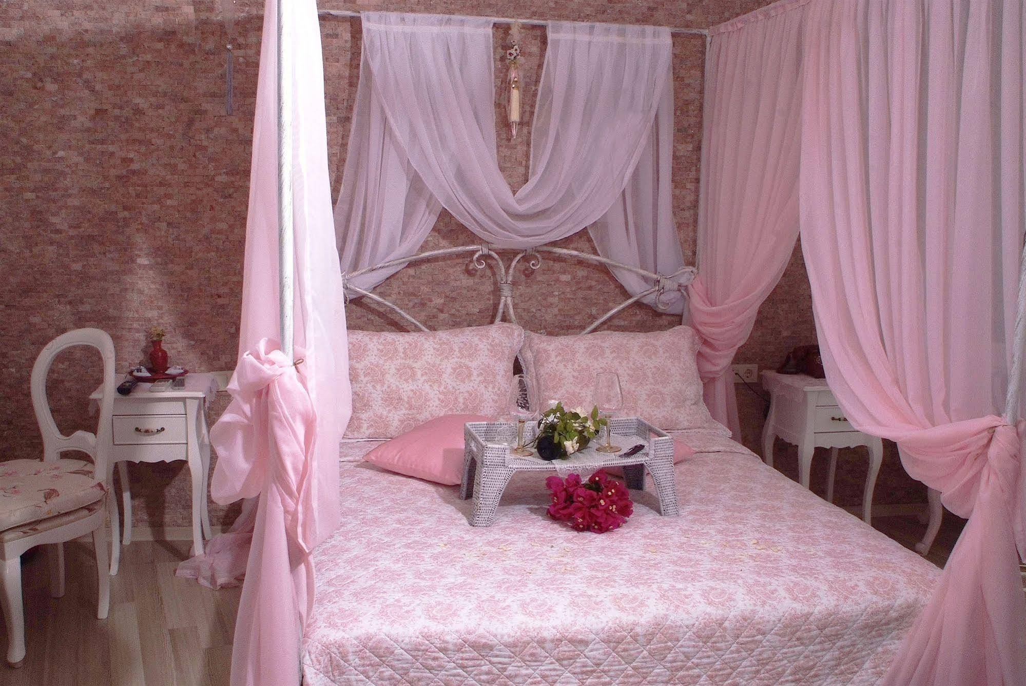 Chigdem Hotel-Special Category Alaçatı Exteriör bild